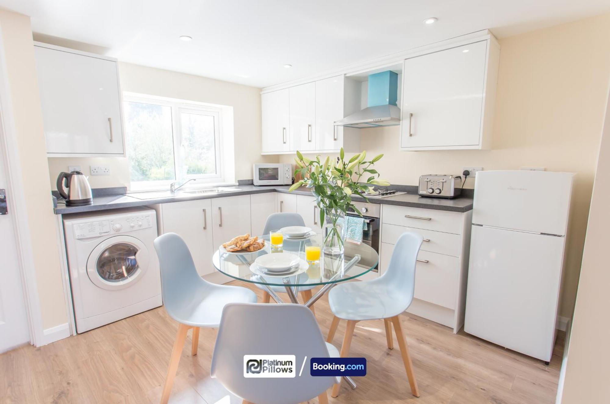 Modern Oxford 2 Bedroom Apartments, Near John Radcliffe Hospital, Weekly & Monthly Deals Kültér fotó